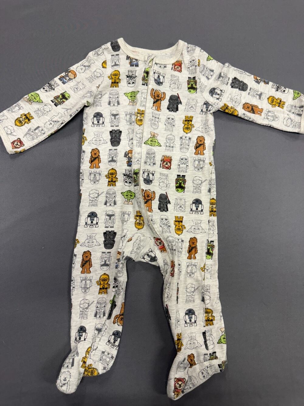 Star Wars Baby Footed Sleeper Pajamas White Zip Up One Piece 6-9 Months